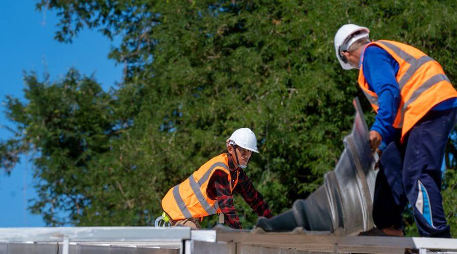 Professional Flat Roofing Installation in Meriden, WY